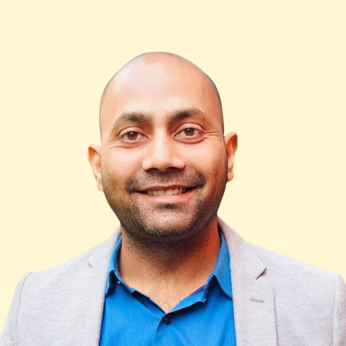 Dr. Ravijeet Prakash